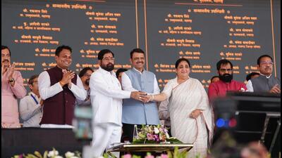 Maharashtra Chief Minister Devendra Fadnavis, along with State Deputy Chief Ministers Eknath Shinde and Sunetra Ajit Pawar, inaugurates various connectivity projects at Panvel (ANI)