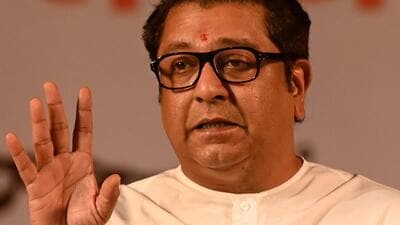 MNS Chief Raj Thackeray Party Candidate from Belapur & Airoli during an election campaign held at Sanpada in Navi Mumbai, India. (HT Photo) MNS Chief Raj Thackeray Party Candidate from Belapur & Airoli during an election campaign held at Sanpada in Navi Mumbai, India. (HT Photo)