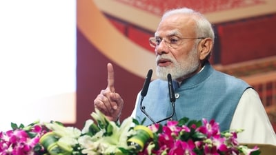 Prime Minister Narendra Modi during the inauguration of Reserve Bank of India's  <span class='webrupee'>₹</span>169-crore data centre and Cybersecurity Training Institute, in Bhubaneswar. 