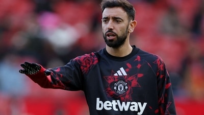 Michael Carrick dropped Bruno Fernandes. (REUTERS)