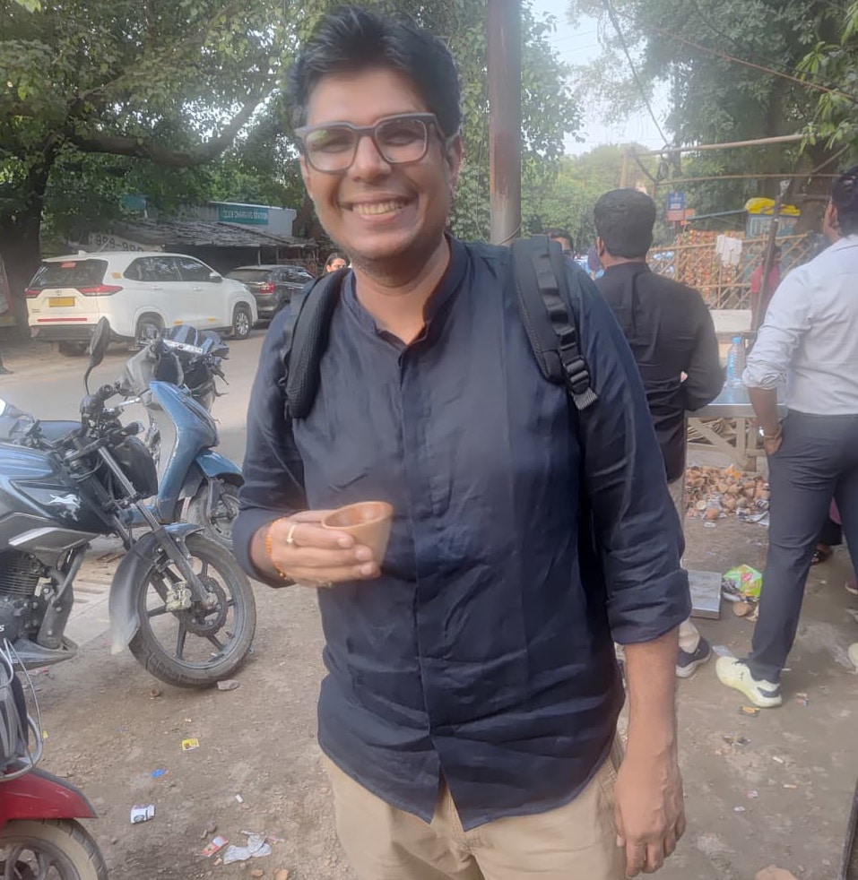 Divya revisiting his chai days on his visit to Lucknow (Photo: Deep Saxena/HT) Divya revisiting his chai days on his visit to Lucknow (Photo: Deep Saxena/HT)