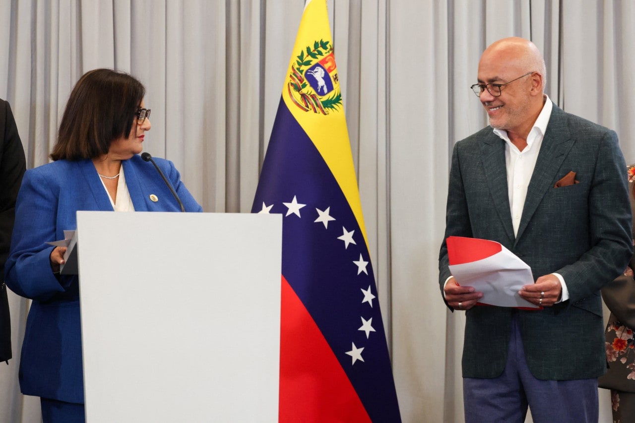 Dinorah Figuera with Jorge Rodríguez, a longtime loyalist of former leader Nicolás Maduro. Dinorah Figuera with Jorge Rodríguez, a longtime loyalist of former leader Nicolás Maduro.
