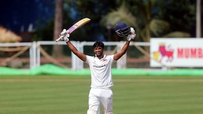 Angkrish Raghuvanshi scored an 114 against Haryana in Ranji Trophy match. Angkrish Raghuvanshi scored an 114 against Haryana in Ranji Trophy match.