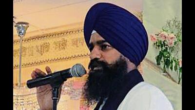 Akal Takht Jathedar Giani Kuldeep Singh Gargaj at a gurdwara in Norway. (HT) Akal Takht Jathedar Giani Kuldeep Singh Gargaj at a gurdwara in Norway. (HT)