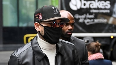 US singer Chris Brown arrives at Southwark Crown Court where he is due to be sentenced after pleading guilty to affray over an incident in which prosecutors said he attacked a music producer with a bottle in a London nightclub in 2023, in London, Britain, October 26, 2026. REUTERS/Chris J Ratcliffe (REUTERS)