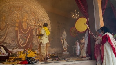 ২০২৮ সালে কেন ২ বার দুর্গাপুজো? আসল বিষয়টি কী! রইল পঞ্জিকামত(PTI Photo/Namrata Choudhury)(PTI10_23_2026_000301A) *** Local Caption *** (PTI) ২০২৮ সালে কেন ২ বার দুর্গাপুজো? আসল বিষয়টি কী! রইল পঞ্জিকামত(PTI Photo/Namrata Choudhury)(PTI10_23_2026_000301A) *** Local Caption *** (PTI)