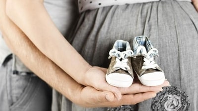 Until two decades ago females could become pregnant even in their late 30s, but now the only option left for even younger women to conceive is through IVF, say experts. (Shutterstock) Until two decades ago females could become pregnant even in their late 30s, but now the only option left for even younger women to conceive is through IVF, say experts. (Shutterstock)