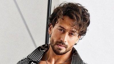 A court in Mumbai extended till October 28 the police custody of four persons held for allegedly aiding the shooters in the Tiger Shroff firing case.