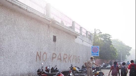 The proposed smart parking system will replace manual parking operations with technology-enabled facilities. (Representative file photo)