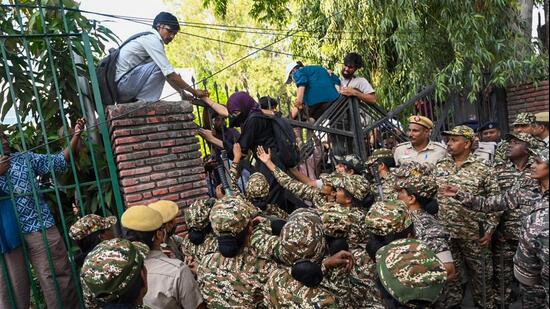 The university administration said polling will be held within 15 days of the approval of the union’s constitution. (Arvind Yadav/HT Photo)