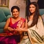 মেয়ে রাজনন্দিনীর সঙ্গে ইন্দ্রানী। 