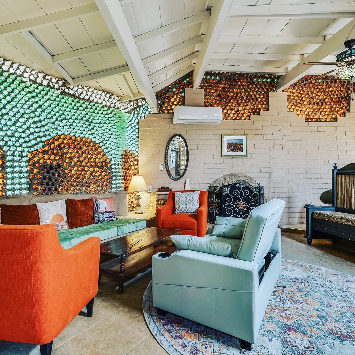 What began as a carport grew into a three-bedroom, three-bathroom home. (@tucsonbottlehouse/Instagram)