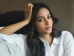 Srinidhi Shetty dismisses rumours of taking <span class='webrupee'>₹</span>8 crore remuneration after KGF success.