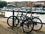 Planning a trip to Copenhagen? You will want to know how to ride a bicycle. (Freepik)