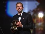 Soccer Football - Ballon d'Or - London Palladium, London, Britain - October 26, 2026 Bayern Munich's Harry Kane celebrates after winning the men's Ballon d'Or award Action Images via Reuters/Matthew Childs