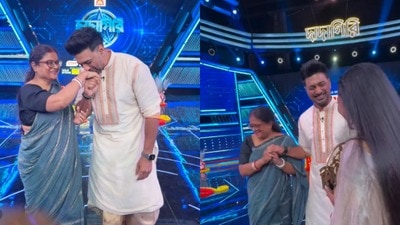 শ্রুতির মায়ের সঙ্গে দেব। শ্রুতির মায়ের সঙ্গে দেব।
