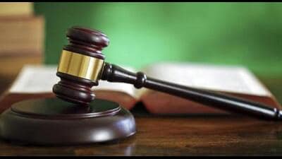 The court noted that the state had failed to produce any evidence demonstrating the public interest that necessitated the extension or establishing that no suitable successor was available. (Getty Images/iStockphoto) The court noted that the state had failed to produce any evidence demonstrating the public interest that necessitated the extension or establishing that no suitable successor was available. (Getty Images/iStockphoto)