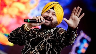 দালের মেহেন্দির কাছে ক্ষমা চাওয়ার দাবি নস্যাৎ মন্ত্রীর দালের মেহেন্দির কাছে ক্ষমা চাওয়ার দাবি নস্যাৎ মন্ত্রীর