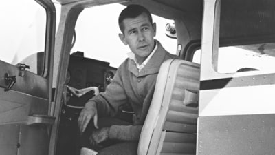 Johnny Carson, the late-night host who once owned the Malibu estate. (Wikimedia Commons) Johnny Carson, the late-night host who once owned the Malibu estate. (Wikimedia Commons)