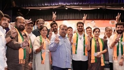 Mahayuti leads in 3 Maharashtra Council seats, MVA ahead in 2; preferential votes hold key. Mahayuti leads in 3 Maharashtra Council seats, MVA ahead in 2; preferential votes hold key.