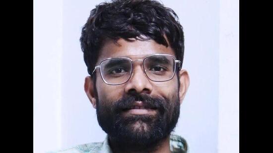 Devpalik Gupta’s body was spotted along the tracks between Ranchi and Muri Junction on Tuesday afternoon. (X/IIMCAA)