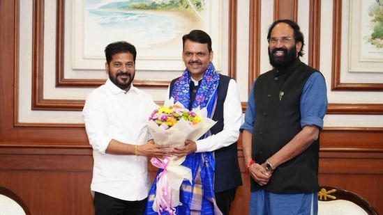 A delegation led by Revanth Reddy had a meeting with Maharashtra chief minister Devendra Fadnavis. 