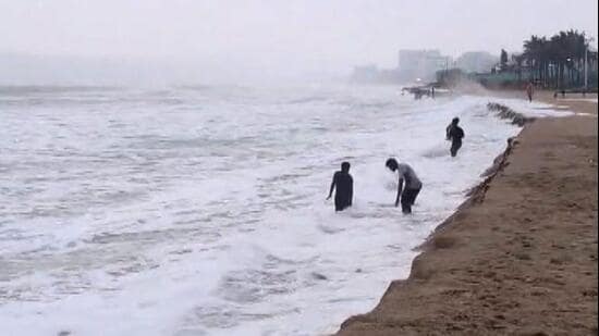 Rough sea conditions prevail ahead of the expected landfall, in Visakhapatnam (PTI)