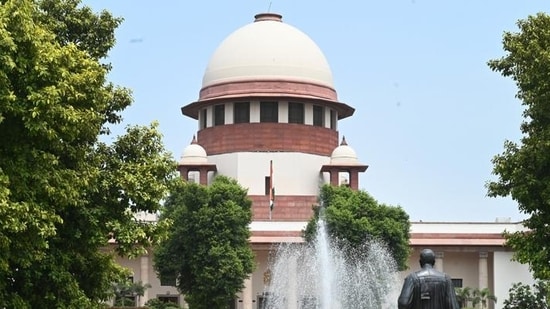The Supreme Court adjourned the matter by four weeks, allowing the government more time to pursue the process. ()