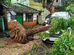 విశాఖపై తుఫాన్ పంజా (REUTERS/Stringer)(REUTERS)