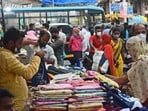 With central parts of the city witnessing a surge in shoppers ahead of Diwali, the traffic police have prohibited the transport of goods to shops in crowded Peth areas during the daytime. ((PIC FOR REPRESENTATION))