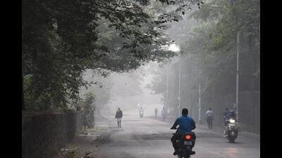 Meteorologists have attributed the recent cooling primarily to northwesterly winds carrying dry and cold air into the region. (HT) Meteorologists have attributed the recent cooling primarily to northwesterly winds carrying dry and cold air into the region. (HT)