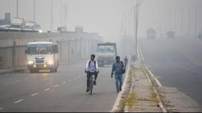 Sonepat Police to will conduct checks at Kundli zero point, non-compliant vehicles may face action. (HT Photo) Sonepat Police to will conduct checks at Kundli zero point, non-compliant vehicles may face action. (HT Photo)