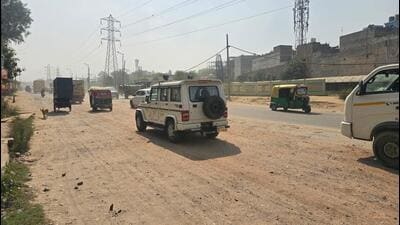 The 2.25-km stretch between Hero Honda Chowk and Umang Bhardwaj Chowk will be repaired on priority, said NHAI. (HT Photo) The 2.25-km stretch between Hero Honda Chowk and Umang Bhardwaj Chowk will be repaired on priority, said NHAI. (HT Photo)