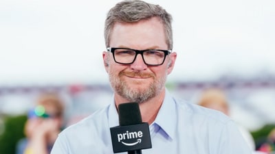 Dale Earnhardt Jr. defended NASCAR officials after Kyle Larson’s Talladega win sparked questions about yellow-line violations and inconsistent penalties. (Dalejr/Instgram) Dale Earnhardt Jr. defended NASCAR officials after Kyle Larson’s Talladega win sparked questions about yellow-line violations and inconsistent penalties. (Dalejr/Instgram)