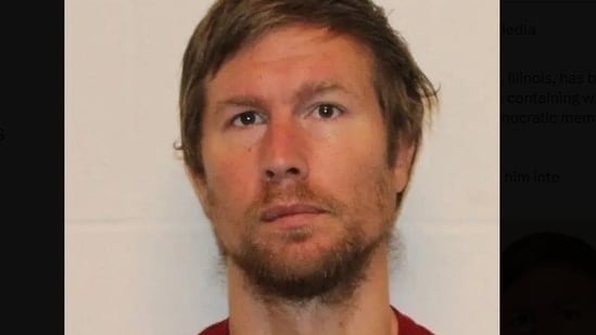 Matthew Unglesbee, 37, of Quincy, Illinois, has been arrested and charged after allegedly mailing letters containing white powder and notes reading “HA HA” to multiple Democratic members of Congress.