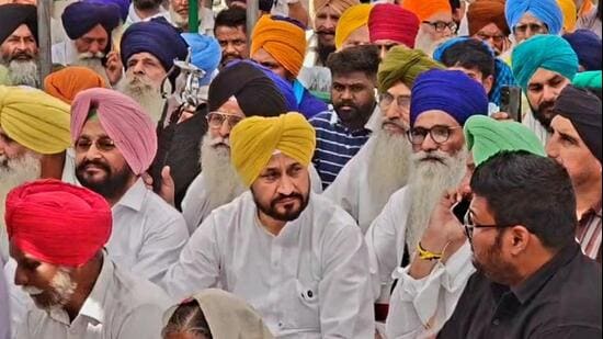 Former chief minister and Congress leader Charanjit Singh Channi at the protest site in Mansa on Wednesday. (Sanjeev Kumar/HT)