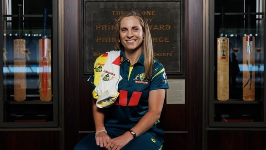 Sophie Molineux was the most expensive buy at  <span class='webrupee'>₹</span>1.10 crore in the WPL 2027 auction.