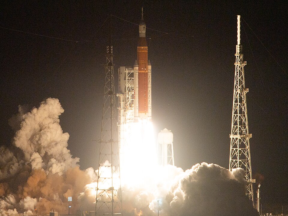 NASA’s Artemis I mission lifted off on November 16, 2022, carrying a black mold and three mutant versions of it around the Moon. (Wikimedia Commons) NASA’s Artemis I mission lifted off on November 16, 2022, carrying a black mold and three mutant versions of it around the Moon. (Wikimedia Commons)