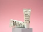 Difference between niacinamide, salicylic acid, and alpha arbutin.(Pexel)