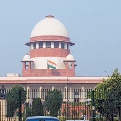 The judgment did not question the constitutional importance of informing an arrested person of the grounds of arrest.