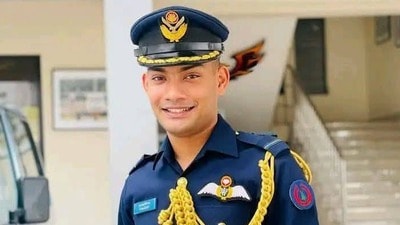 বাংলাদেশ বায়ুসেনার প্রাক্তন ফ্লাইট লেফটেন্যান্ট কে এম তাহসিফ সাউরি। (ছবি সৌজন্যে ফেসবুক) বাংলাদেশ বায়ুসেনার প্রাক্তন ফ্লাইট লেফটেন্যান্ট কে এম তাহসিফ সাউরি। (ছবি সৌজন্যে ফেসবুক)