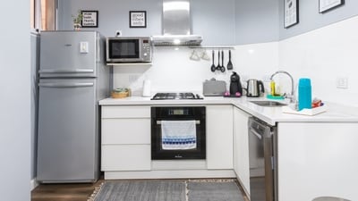 These seven Amazon kitchen appliance deals slash prices by up to ₹3,300, with extra coupons and bank discounts to unlock. (Unsplash) These seven Amazon kitchen appliance deals slash prices by up to ₹3,300, with extra coupons and bank discounts to unlock. (Unsplash)