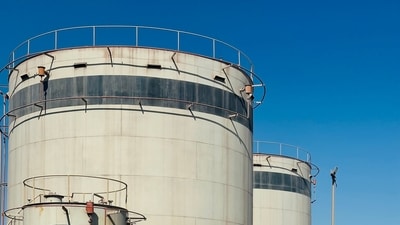 Oil prices fall as hopes of renewed US-Iran peace talks ease supply concerns. (Pexel/Representative image) (Pexel) Oil prices fall as hopes of renewed US-Iran peace talks ease supply concerns. (Pexel/Representative image) (Pexel)