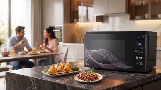 From homemade cakes to crispy snacks, discover the versatility of LG convection microwave ovens.