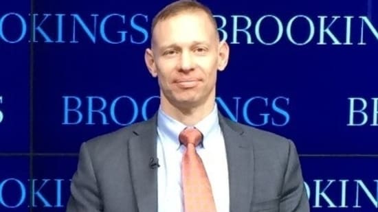 Lt. Gen Brett Sylvia graduated from the U.S. Military Academy at West Point in 1994 and previously commanded the 101st Airborne Division at Fort Campbell, Kentucky. (LinkedIn/LTG Brett Sylvia)