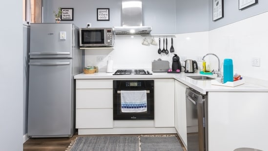These seven Amazon kitchen appliance deals slash prices by up to ₹3,300, with extra coupons and bank discounts to unlock. (Unsplash)