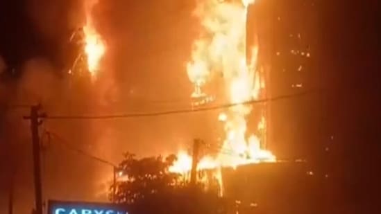 Massive Fire Breaks Out at a Showroom in Gujarat’s Godhra
