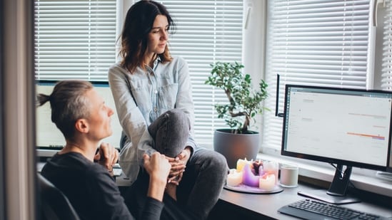 Being ambitious does not mean that one has to let go of meaningful romantic relationships. 