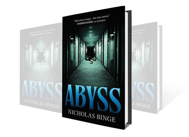 Abyss, by Nicholas Binge, combines Backrooms-esque surrealism with Lovecraftian cosmic horror.