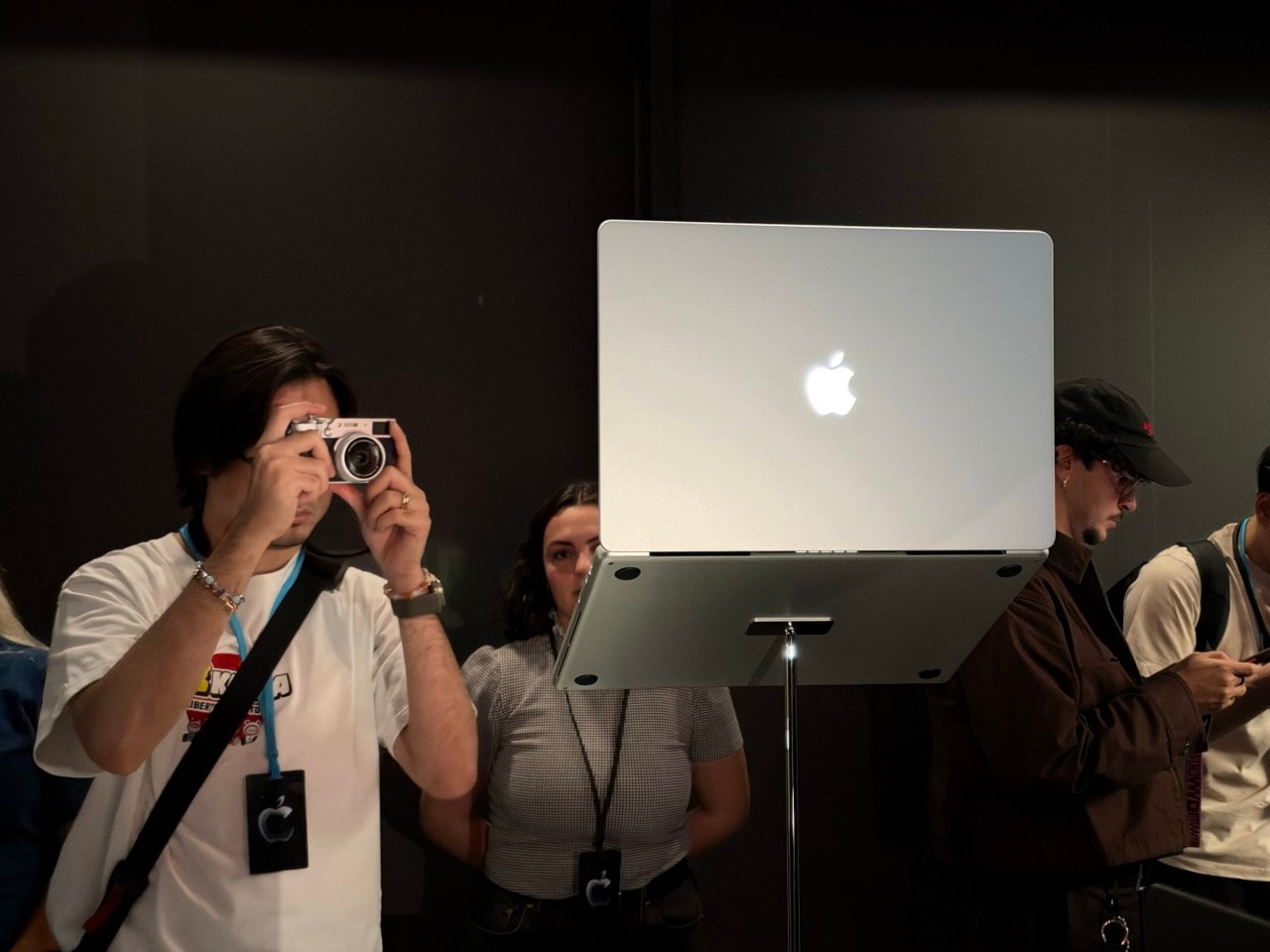 The glowing Apple icon, once a hallmark of high-end MacBooks, is back in this new MacBook Pro.